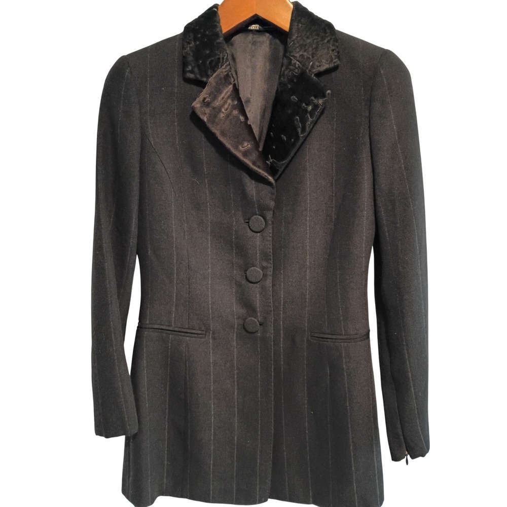 Gianfranco Ferre Mens Black Pinstripe Blazer Faux Fur Collar Italy Size 44